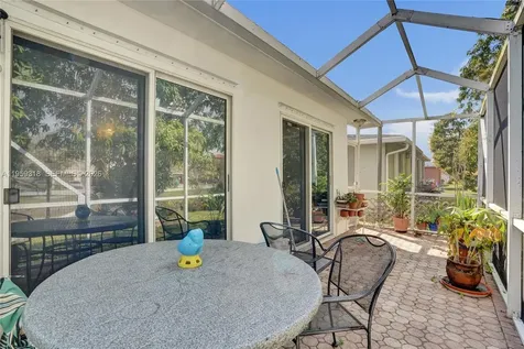 4927 NW 55th Court Tamarac FL 33319