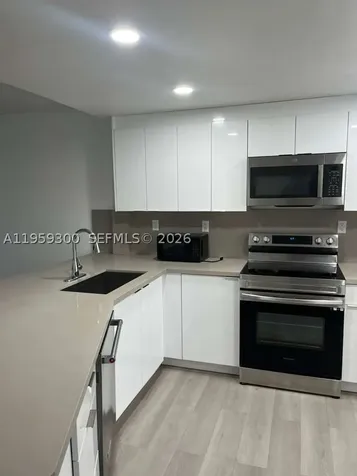 1750 NE 191st Street Miami FL 33179