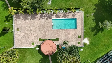 1750 NE 191st Street Miami FL 33179