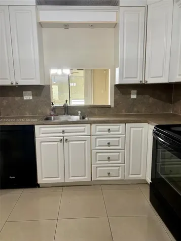 1800 SW 81st Avenue North Lauderdale FL 33068