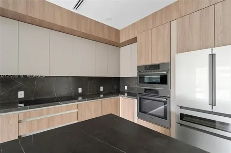 1431 SW 20th Street Miami FL 33145