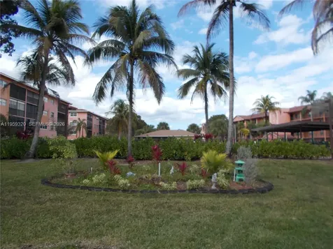 701 SW 141st Avenue Pembroke Pines FL 33027