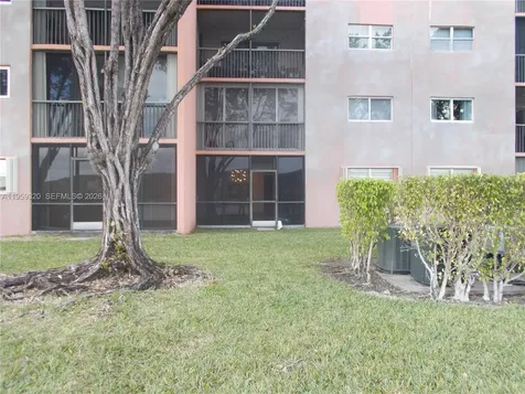 701 SW 141st Avenue Pembroke Pines FL 33027