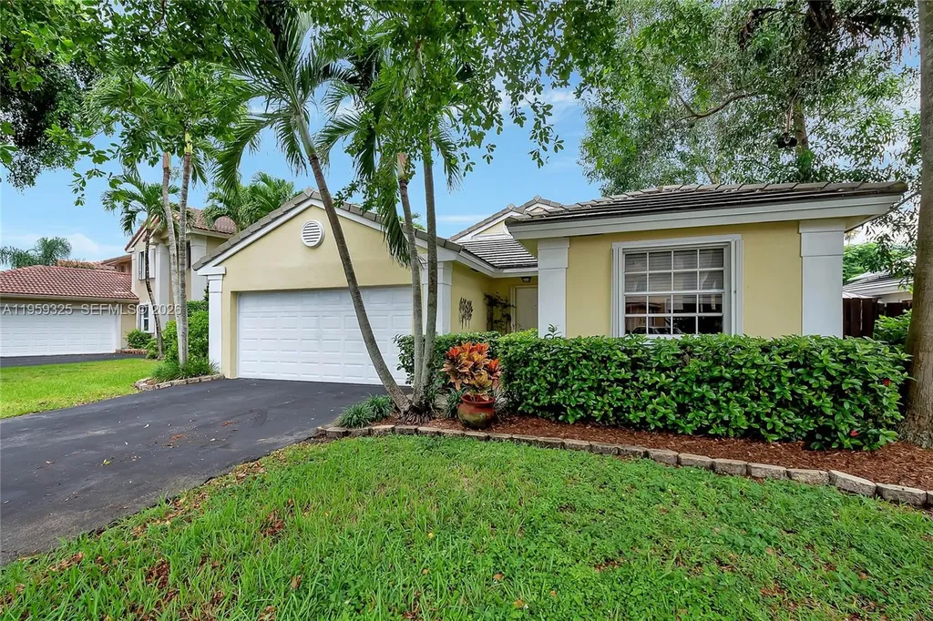 4534 SW 147th Court Miami FL 33185
