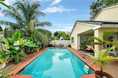 4534 SW 147th Court Miami FL 33185