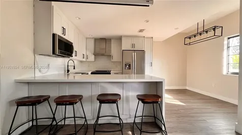 3538 SW 17th Street Miami FL 33145