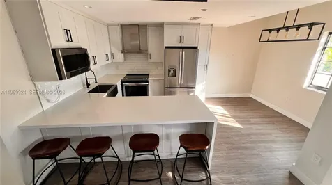 3538 SW 17th Street Miami FL 33145