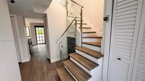 3538 SW 17th Street Miami FL 33145
