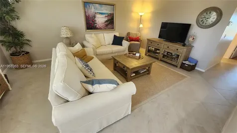 4072 Ventnor P Deerfield Beach FL 33442
