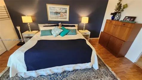 4072 Ventnor P Deerfield Beach FL 33442