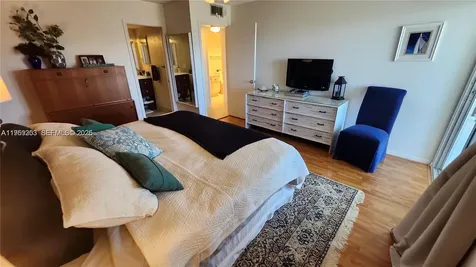 4072 Ventnor P Deerfield Beach FL 33442