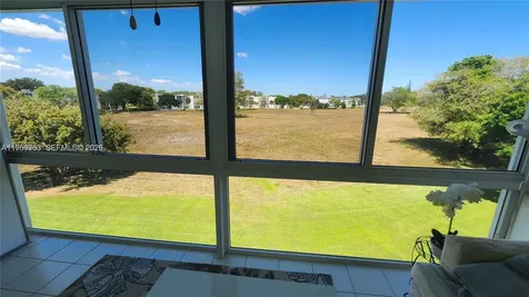 4072 Ventnor P Deerfield Beach FL 33442