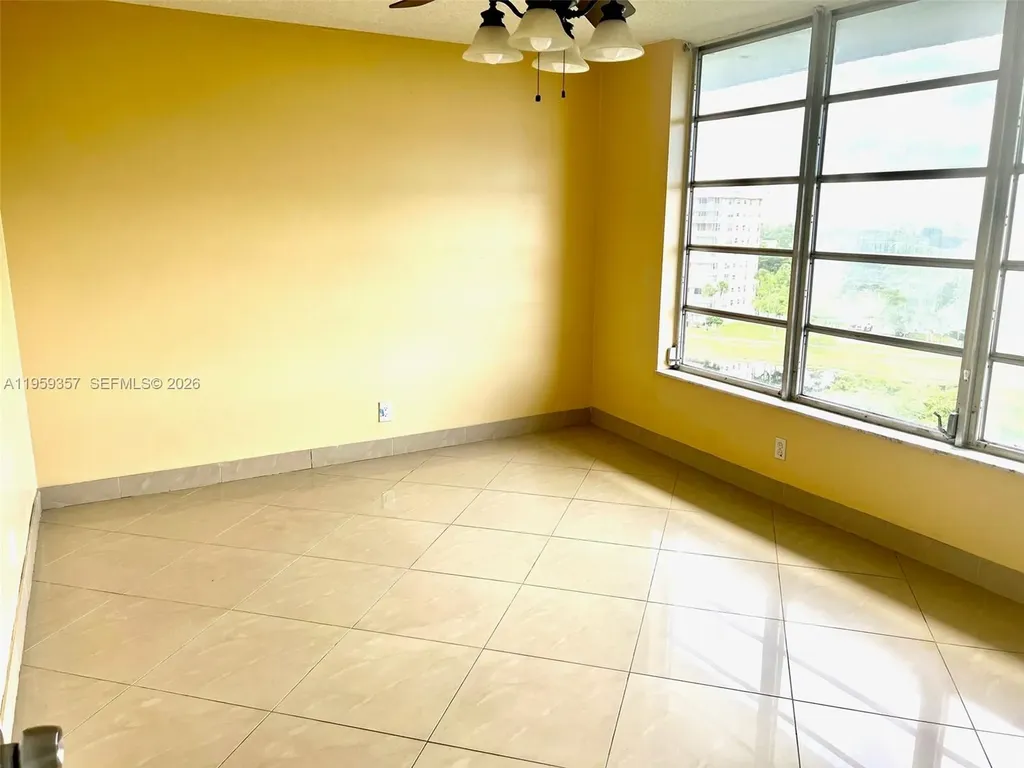2940 N Course Drive Pompano Beach FL 33069