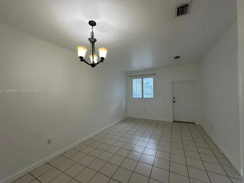 1661 SE 29th Court Homestead FL 33035