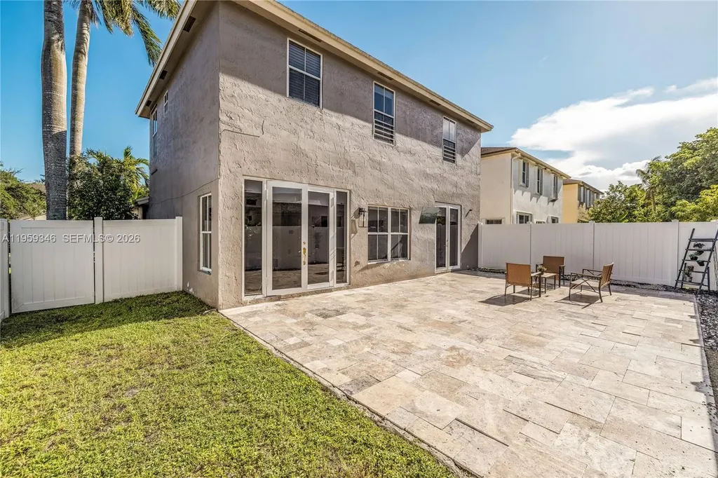 20709 NW 1st Street Pembroke Pines FL 33029