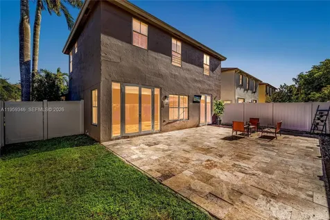 20709 NW 1st Street Pembroke Pines FL 33029