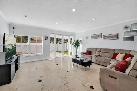 20709 NW 1st Street Pembroke Pines FL 33029