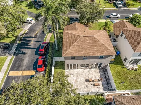 20709 NW 1st Street Pembroke Pines FL 33029