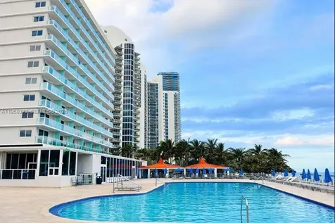 19201 Collins Avenue Sunny Isles Beach FL 33160