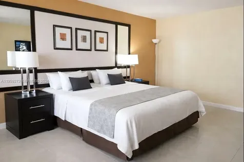19201 Collins Avenue Sunny Isles Beach FL 33160