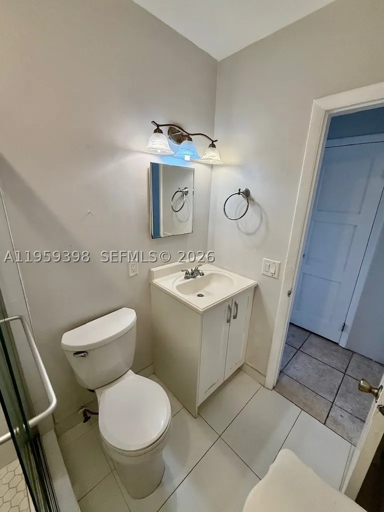 301 E Mcnab Road Pompano Beach FL 33060