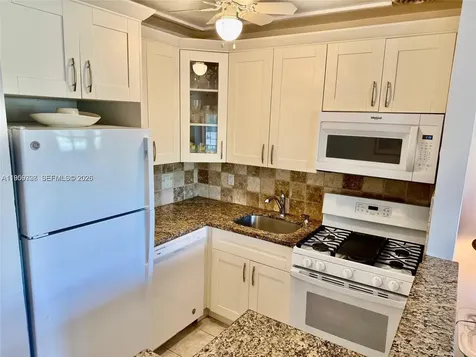 301 E Mcnab Road Pompano Beach FL 33060