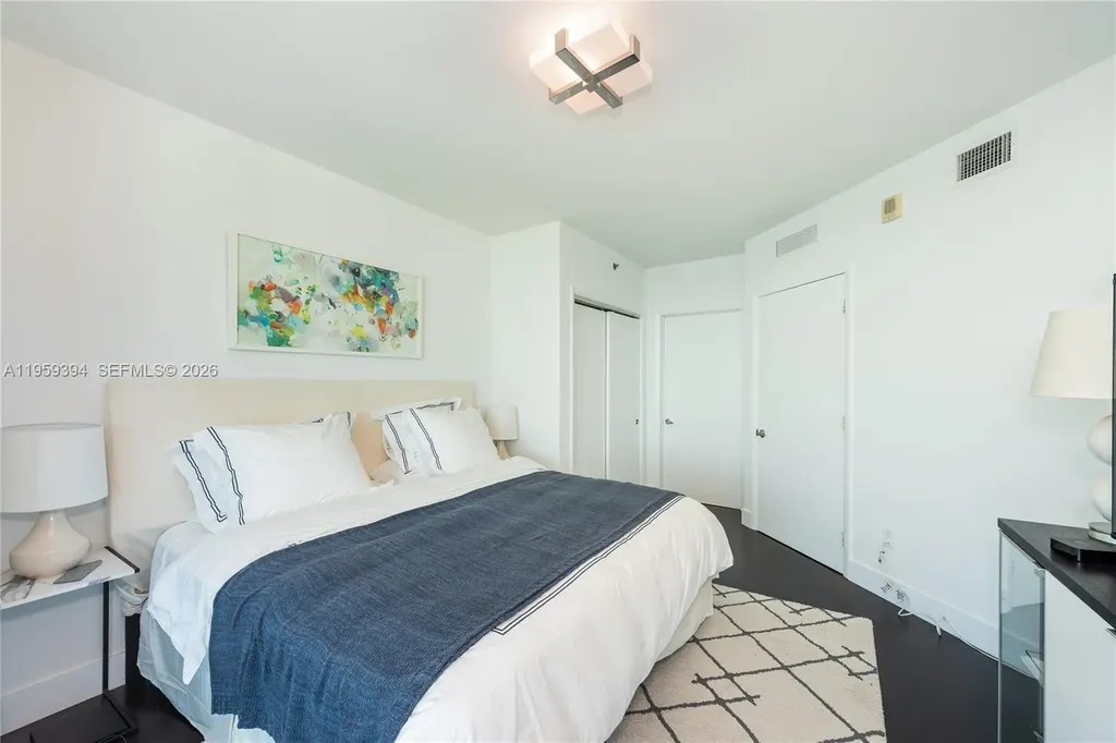 2711 S Ocean Drive Hollywood FL 33019