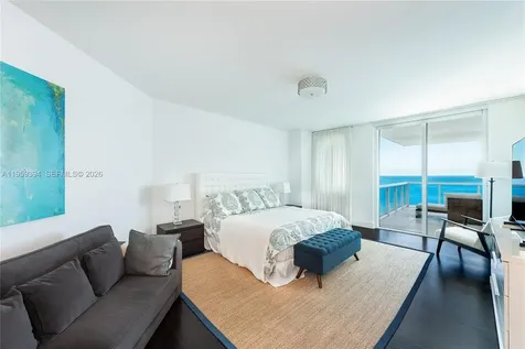 2711 S Ocean Drive Hollywood FL 33019