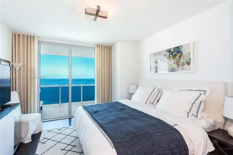 2711 S Ocean Drive Hollywood FL 33019