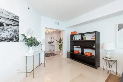 2711 S Ocean Drive Hollywood FL 33019