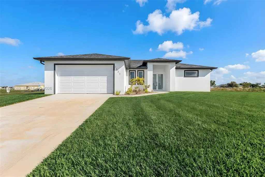 1523 NE 19 Avenue Cape Coral FL 33909