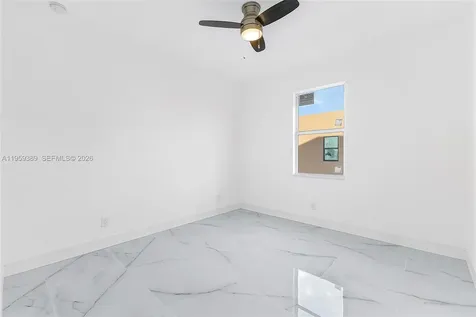 1523 NE 19 Avenue Cape Coral FL 33909