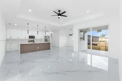 1523 NE 19 Avenue Cape Coral FL 33909