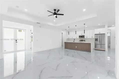 1523 NE 19 Avenue Cape Coral FL 33909