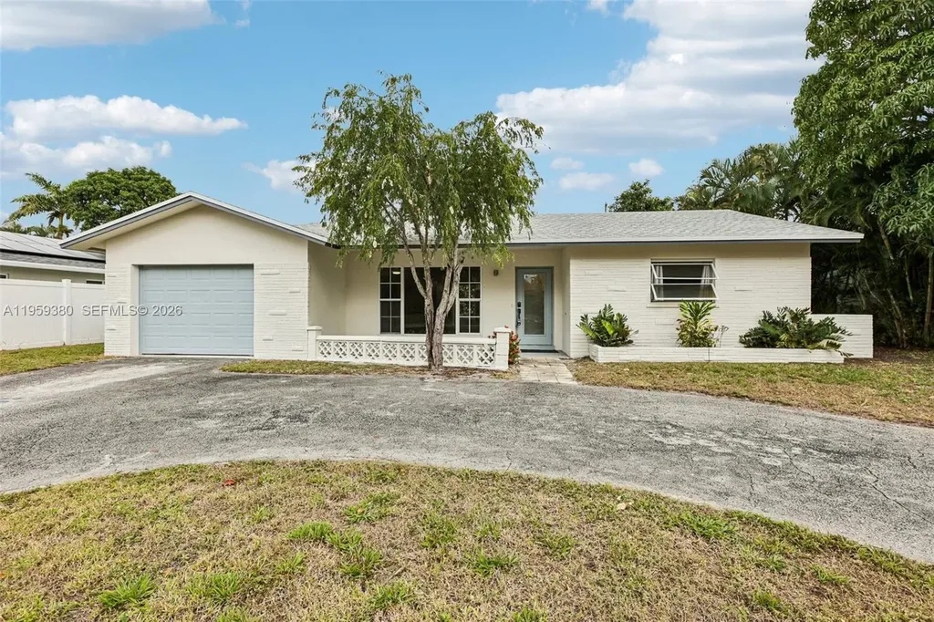 2720 NE 25th Terrace Boca Raton FL 33431