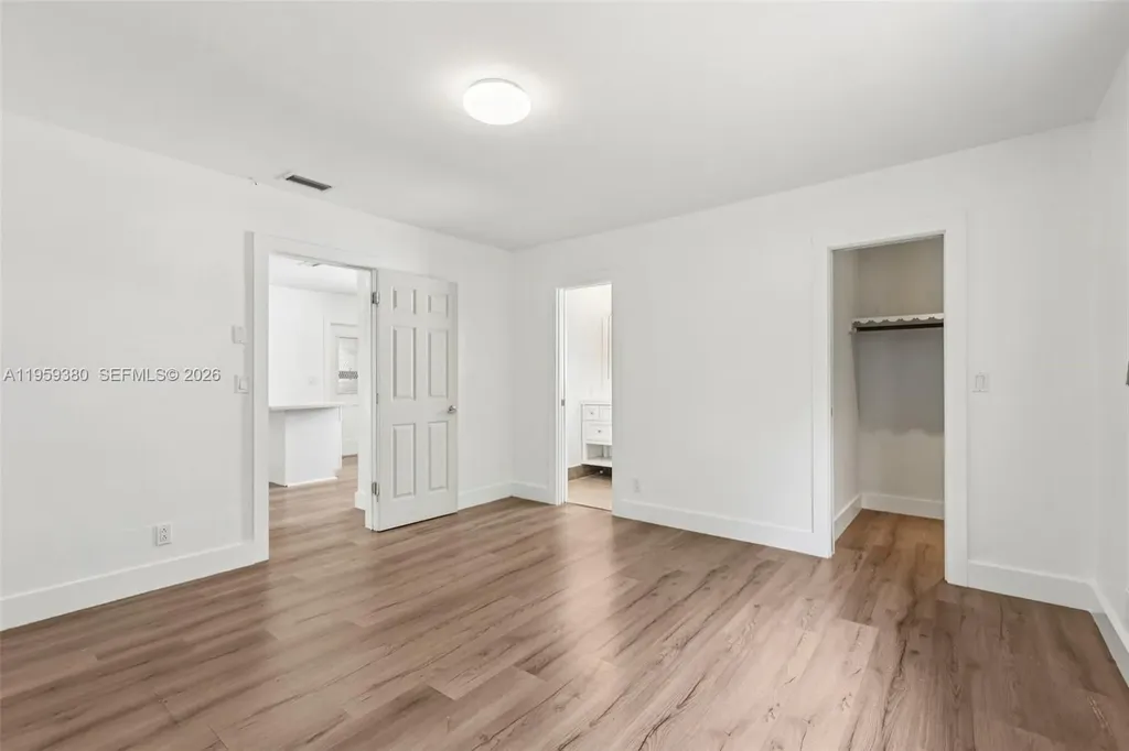 2720 NE 25th Terrace Boca Raton FL 33431