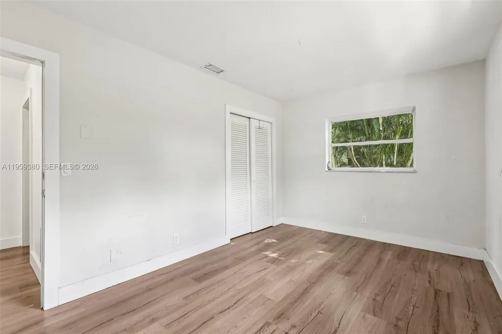 2720 NE 25th Terrace Boca Raton FL 33431