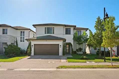 8118 NW 46th Terrace Doral FL 33166