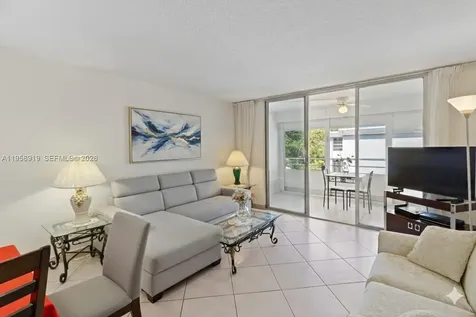 4850 NW 29th Court Lauderdale Lakes FL 33313
