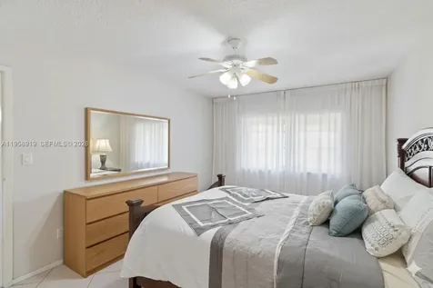 4850 NW 29th Court Lauderdale Lakes FL 33313