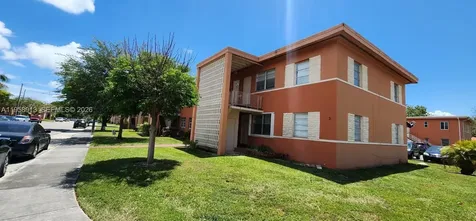 3670 SW 10th Street Miami FL 33135