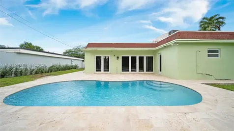 8614 SW 102nd Place Miami FL 33173