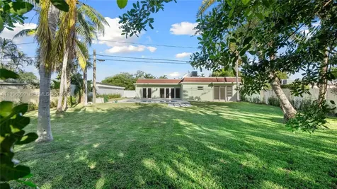 8614 SW 102nd Place Miami FL 33173