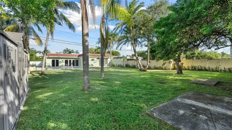 8614 SW 102nd Place Miami FL 33173