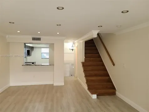 4020 Del Rio Way Sunrise FL 33351