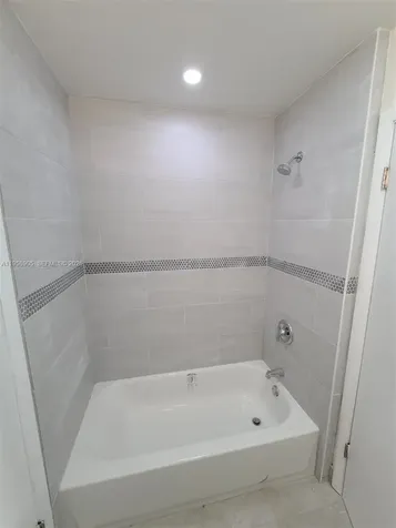 4020 Del Rio Way Sunrise FL 33351