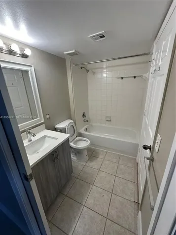 5005 Wiles Road Coconut Creek FL 33073