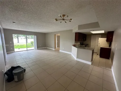 5005 Wiles Road Coconut Creek FL 33073