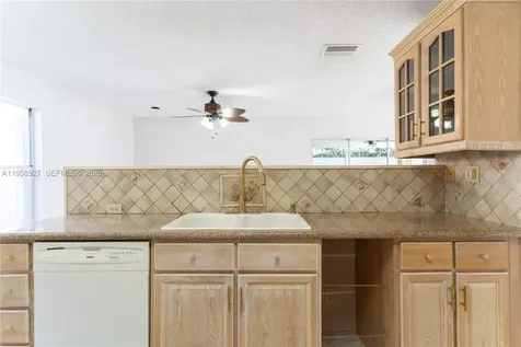 933 NW 133rd Court Miami FL 33182
