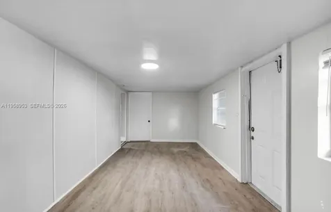 914 NW 80th Street Miami FL 33150
